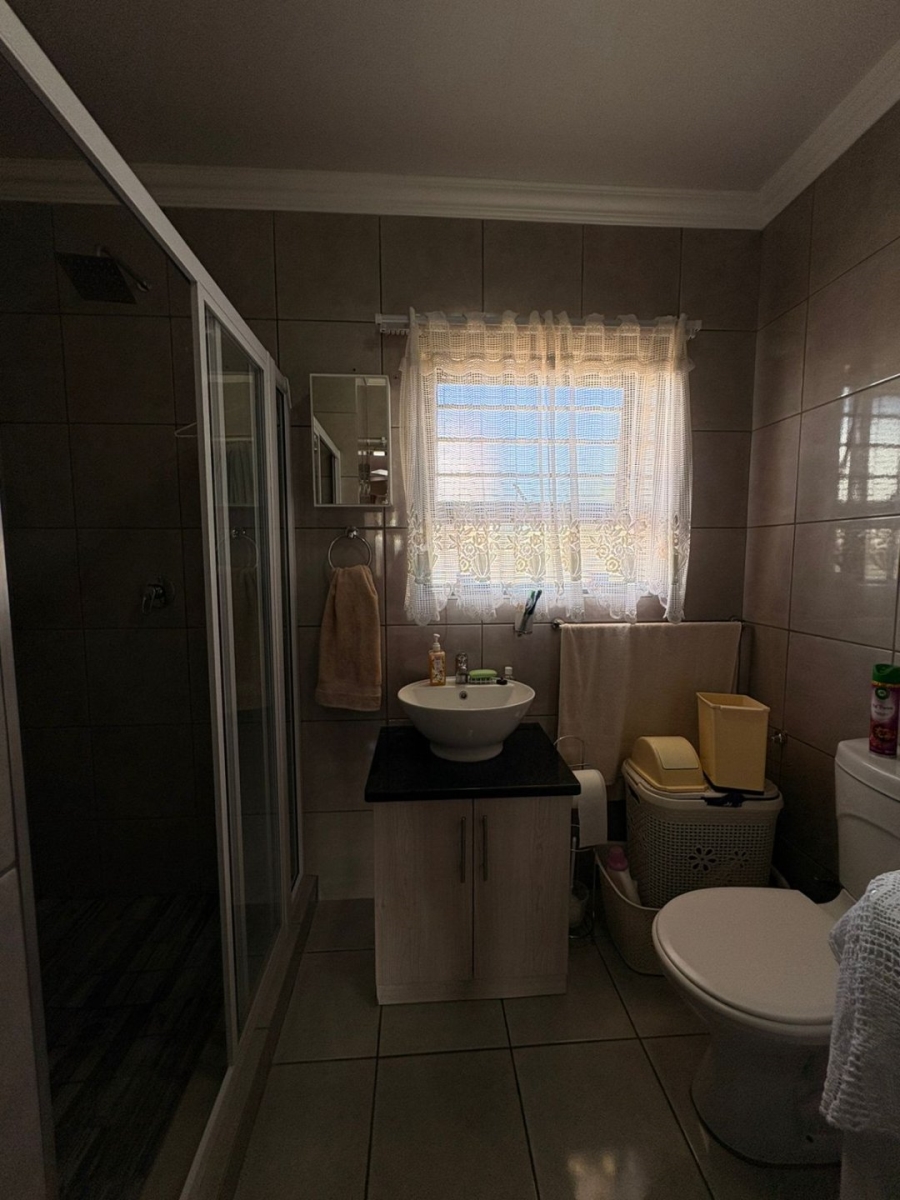 2 Bedroom Property for Sale in Wilkoppies North West